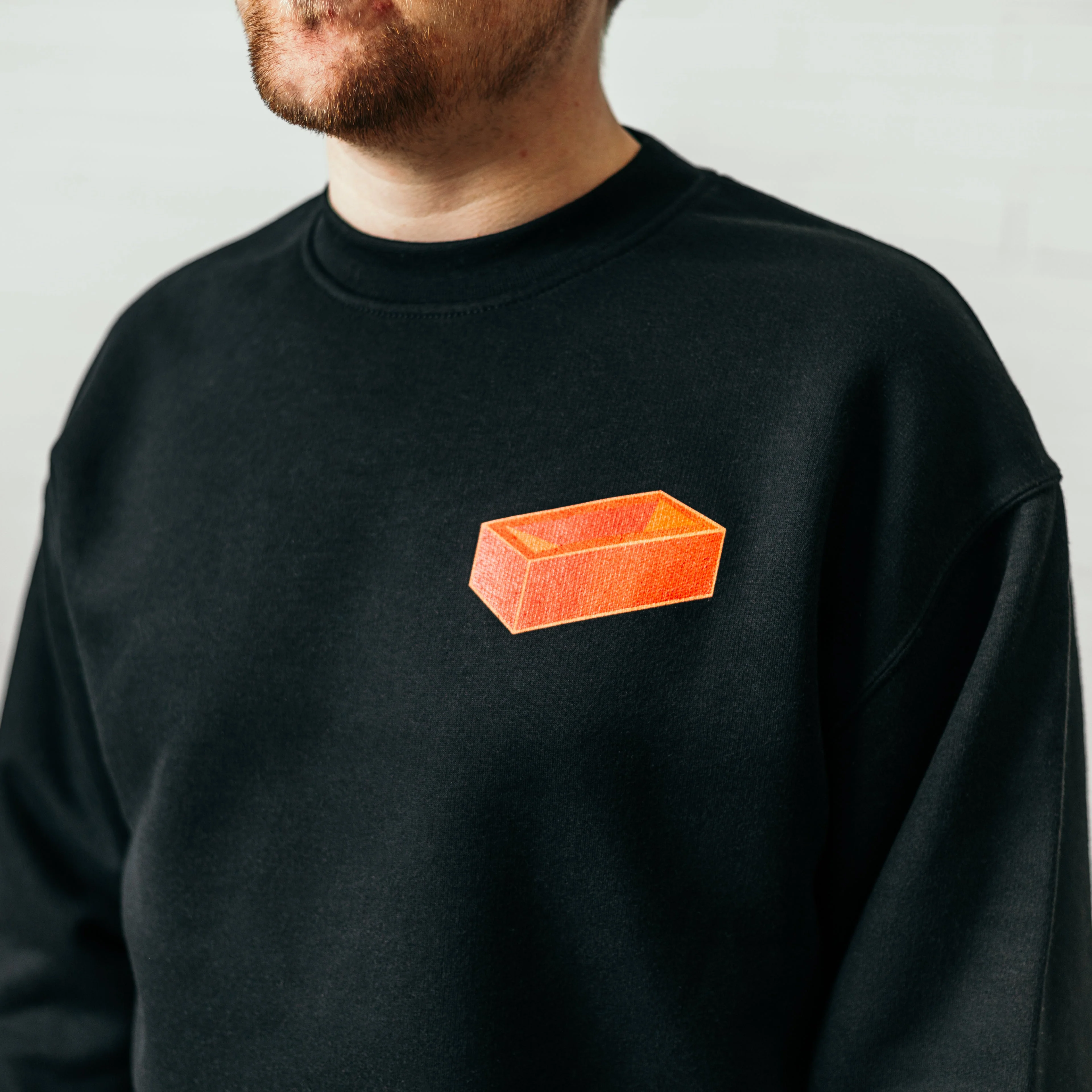 Red Brick Sweatshirt Black - Image 3